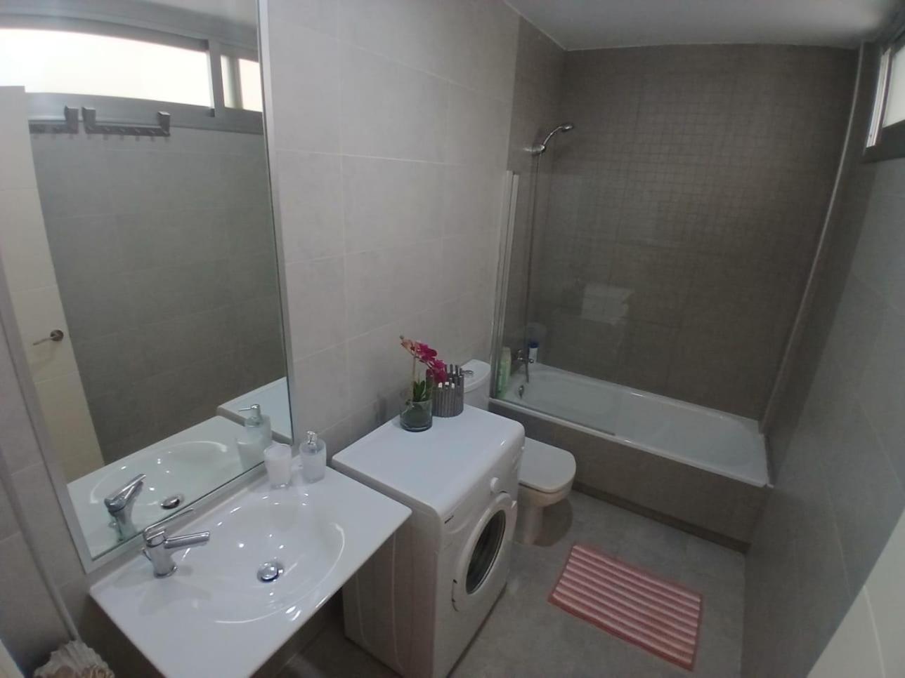 Apartamento Bernier Málaga Extérieur photo